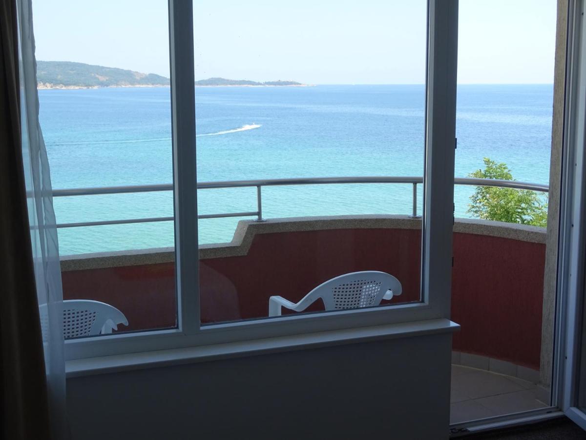 Dobrevi Guest House Πριμόρσκο Εξωτερικό φωτογραφία