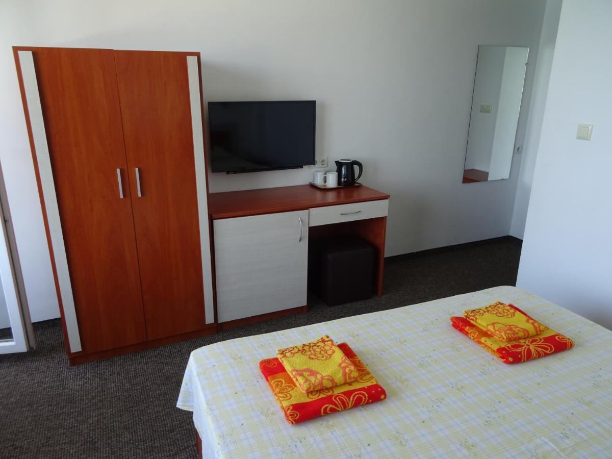 Dobrevi Guest House Πριμόρσκο Εξωτερικό φωτογραφία