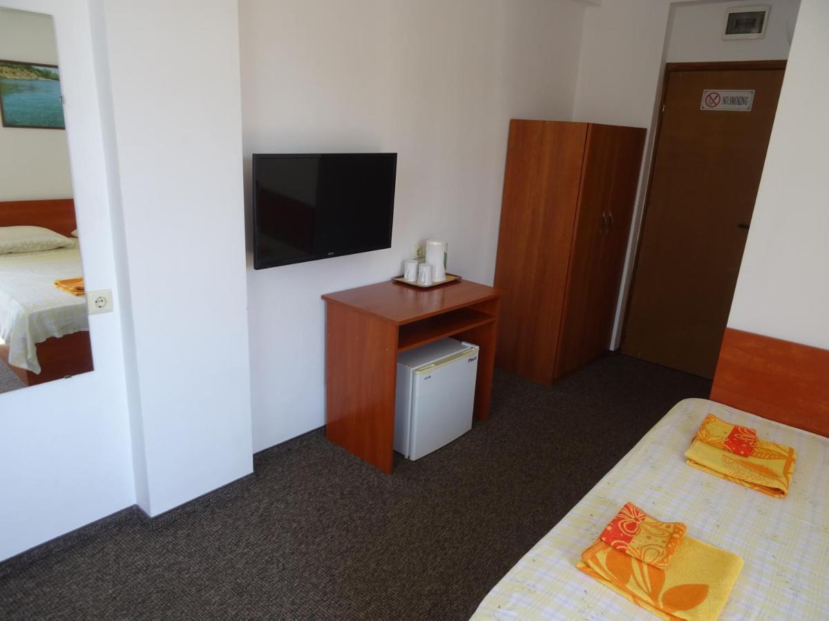 Dobrevi Guest House Πριμόρσκο Εξωτερικό φωτογραφία