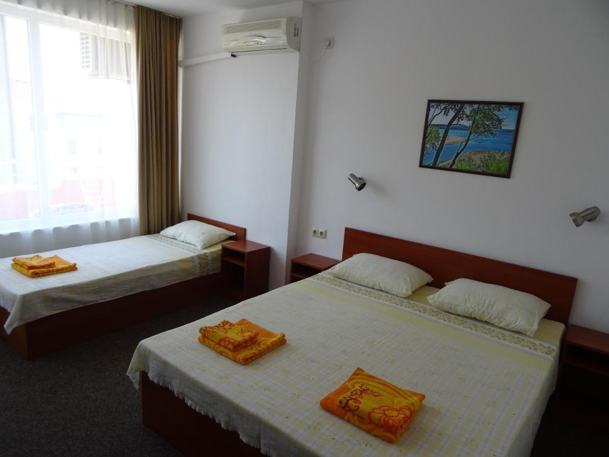 Dobrevi Guest House Πριμόρσκο Εξωτερικό φωτογραφία
