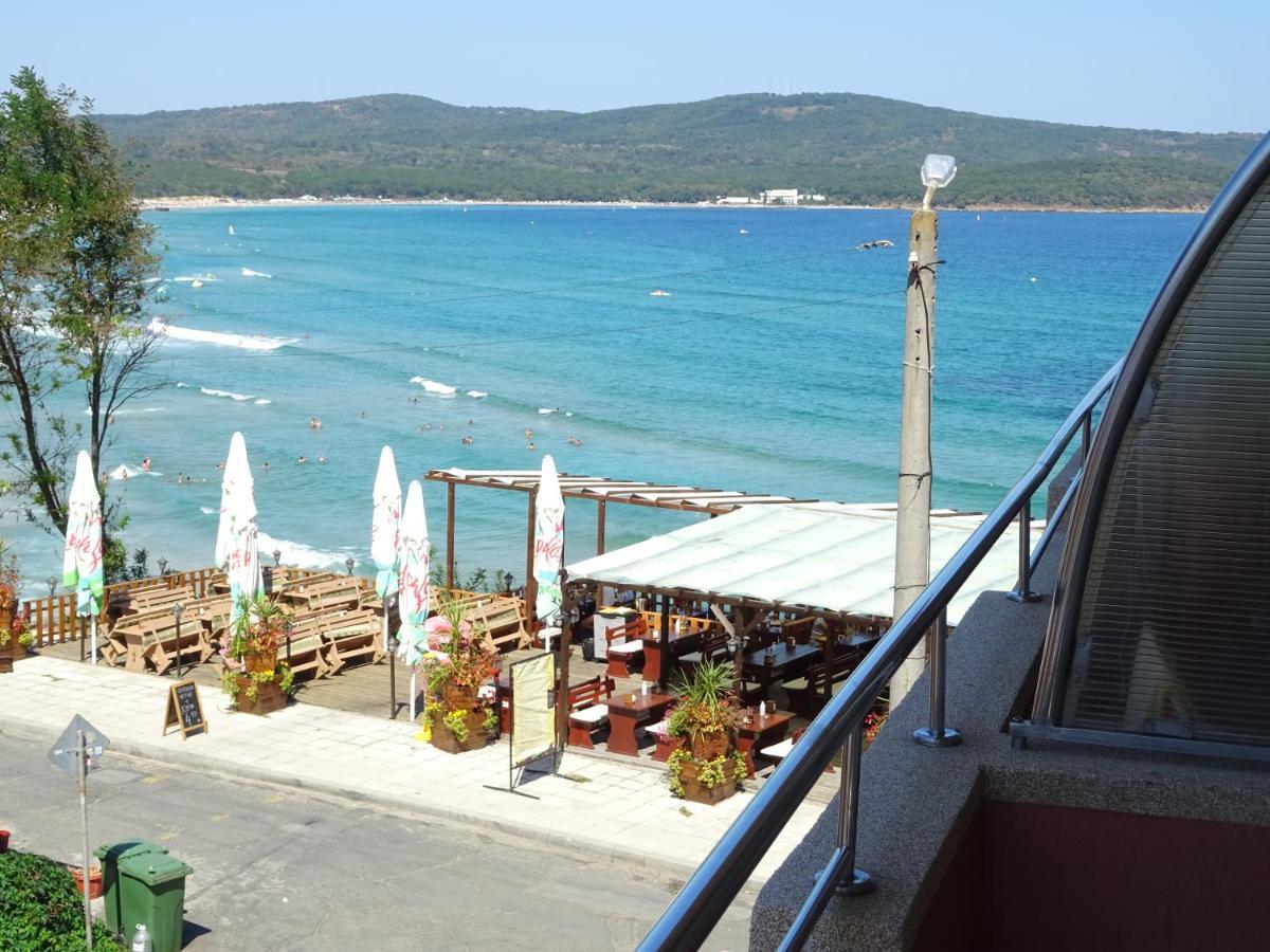 Dobrevi Guest House Πριμόρσκο Εξωτερικό φωτογραφία