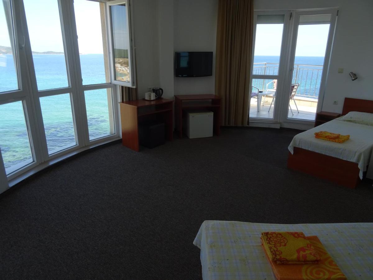 Dobrevi Guest House Πριμόρσκο Εξωτερικό φωτογραφία